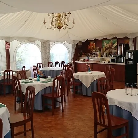 Hotel Iberia Plaza America 2*