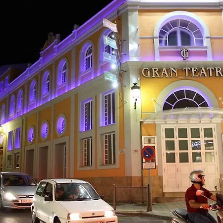 Hotel Iberia Plaza America 2*