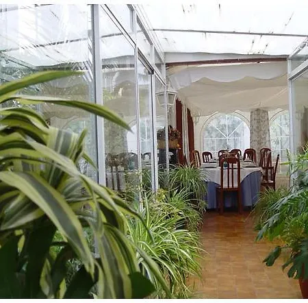 Hotel Iberia Plaza América 2*