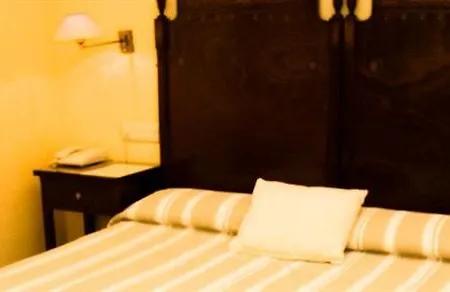 Iberia Plaza América Hotel