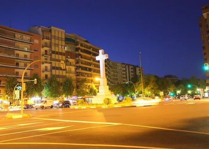 Hotel Iberia Plaza America 2*